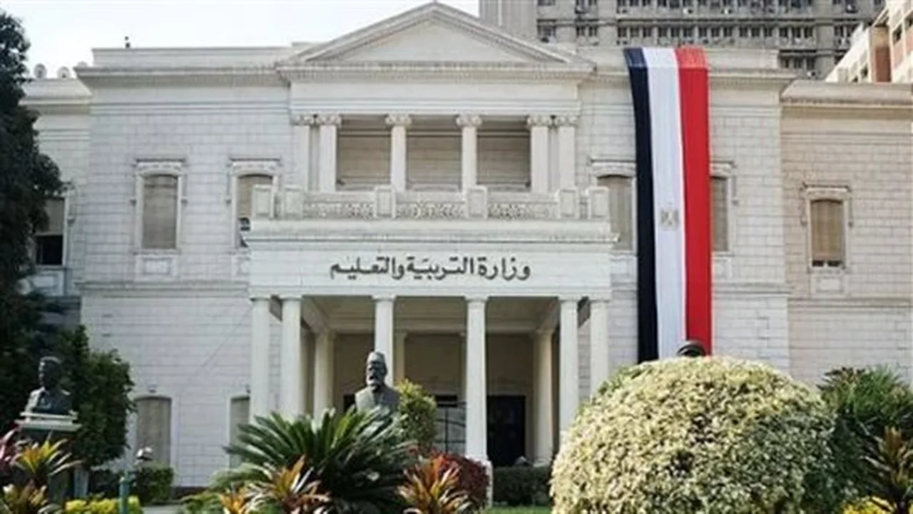 السبت المقبل.. تعليمات مشددة لرؤساء لجان الشهادة الإعدادية لتنظيم امتحانات المواد الأساسية